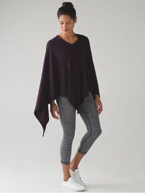 Lululemon Mantra Scarf Black Cherry cashmere blend multi function NWT